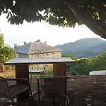 San Lorenzo - παραδοσιακά πέτρινα - άγιος λαυρέντιος πηλίου