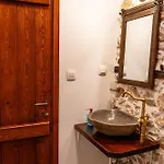 San Lorenzo - παραδοσιακά πέτρινα - άγιος λαυρέντιος πηλίου *