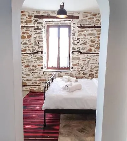 San Lorenzo - παραδοσιακά πέτρινα Apartament Agios Lavrentios