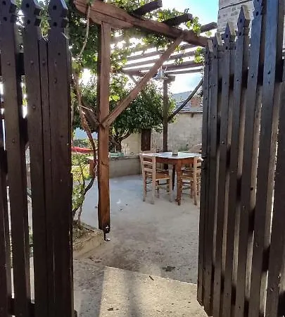 Apartman San Lorenzo - παραδοσιακά πέτρινα - άγιος λαυρέντιος πηλίου