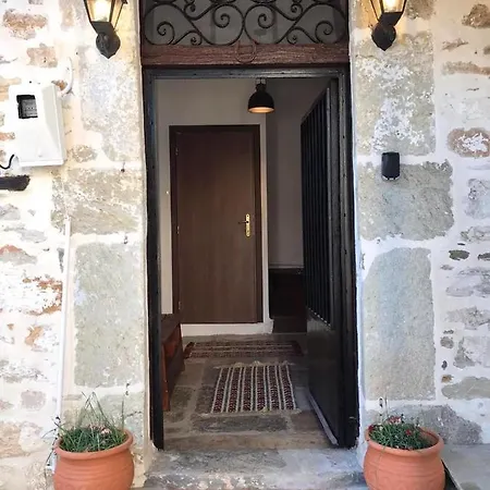 San Lorenzo - παραδοσιακά πέτρινα Apartament