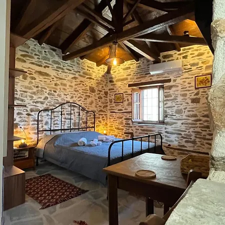 San Lorenzo - παραδοσιακά πέτρινα - άγιος λαυρέντιος πηλίου * Agios Lavrentios