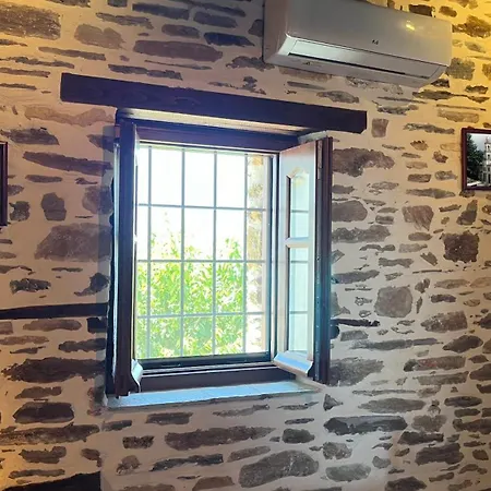 San Lorenzo - παραδοσιακά πέτρινα - άγιος λαυρέντιος πηλίου *