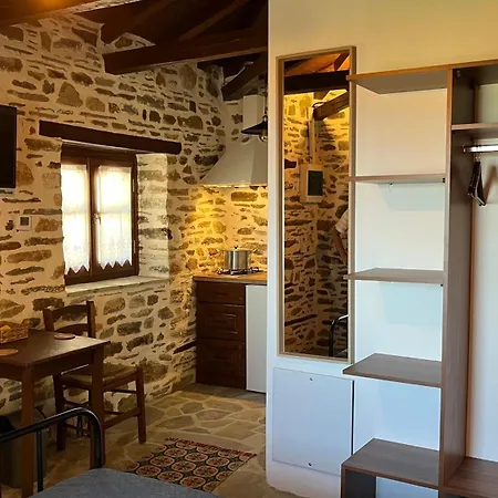Apartament San Lorenzo - παραδοσιακά πέτρινα - άγιος λαυρέντιος πηλίου *