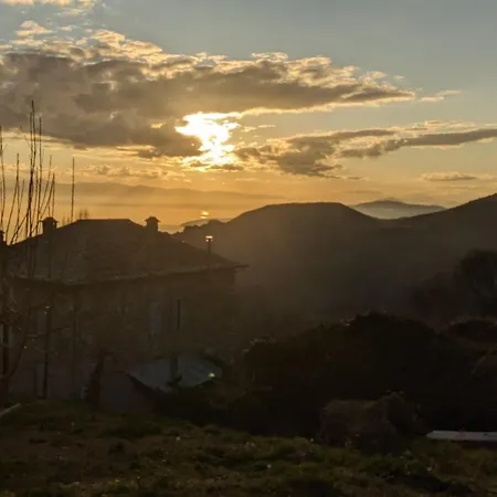 San Lorenzo - παραδοσιακά πέτρινα - άγιος λαυρέντιος πηλίου Διαμέρισμα