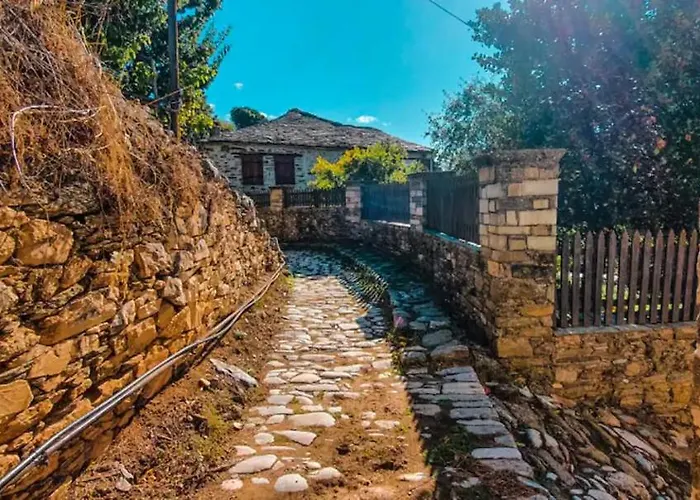 San Lorenzo - παραδοσιακά πέτρινα - άγιος λαυρέντιος πηλίου شقة