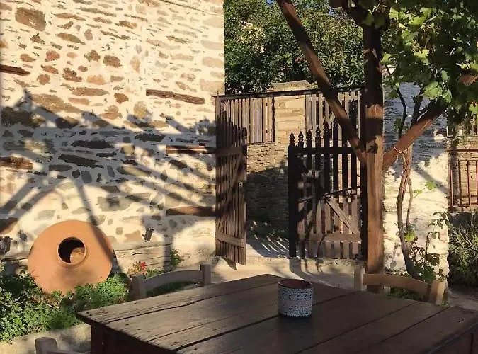 San Lorenzo - παραδοσιακά πέτρινα - άγιος λαυρέντιος πηλίου شقة