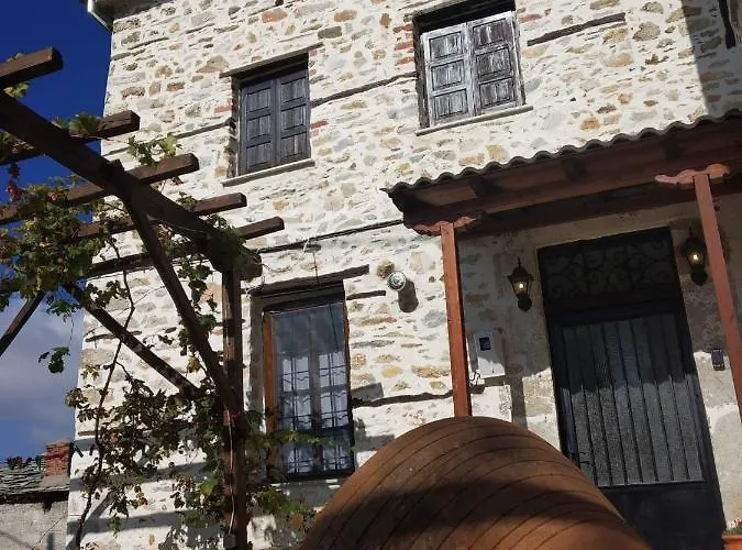 San Lorenzo - παραδοσιακά πέτρινα - άγιος λαυρέντιος πηλίου شقة *