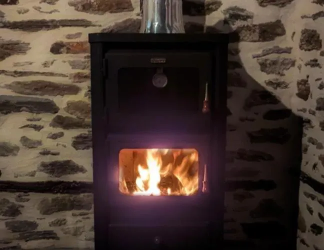 San Lorenzo - παραδοσιακά πέτρινα - άγιος λαυρέντιος πηλίου شقة Agios Lavrentios